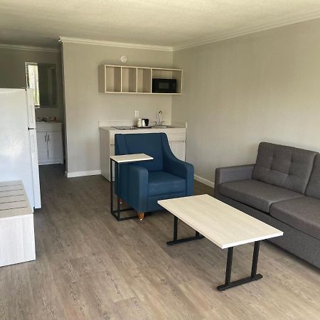 Mainstay Suites Florence Bagian luar foto