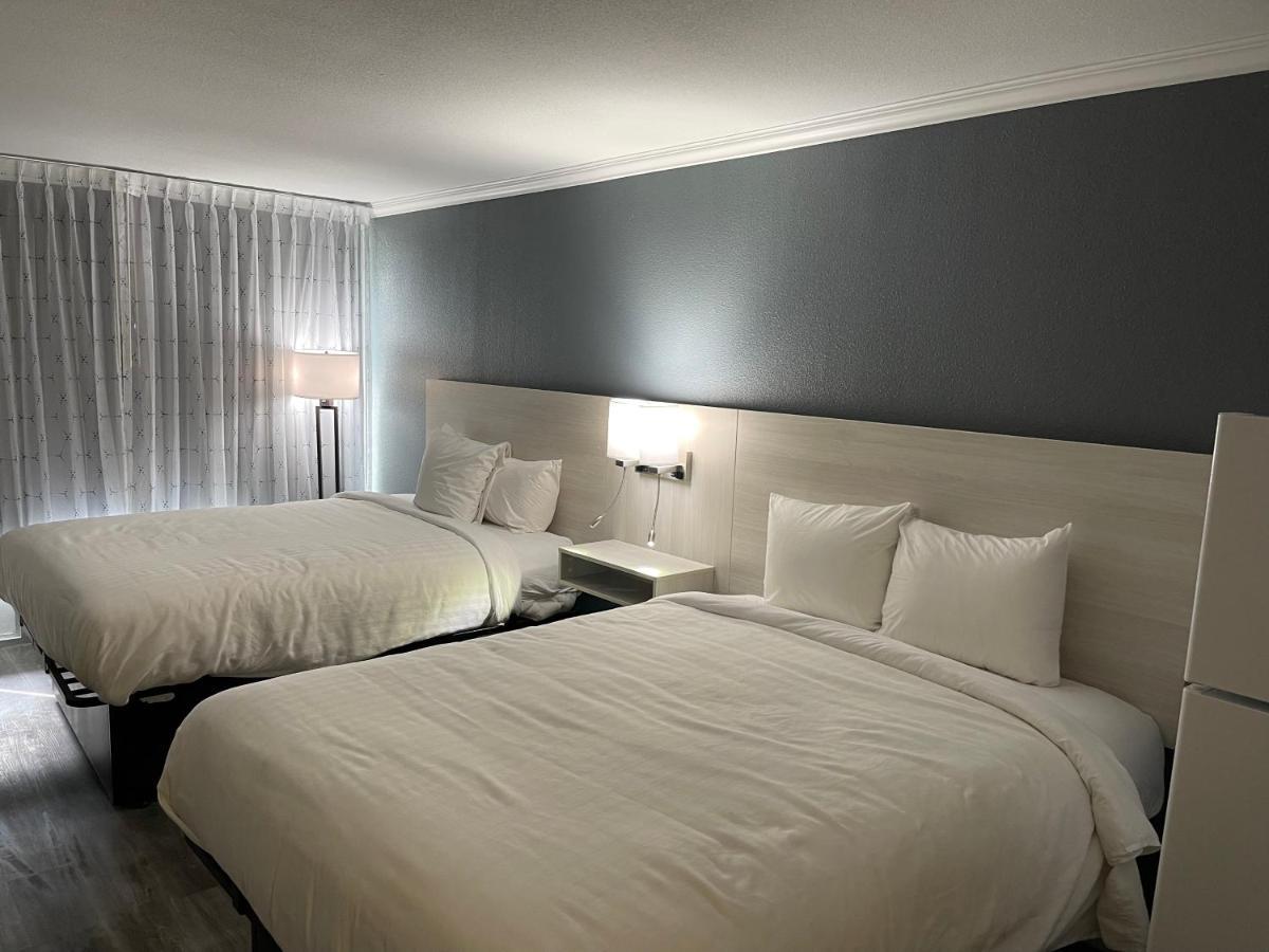 Mainstay Suites Florence Bagian luar foto