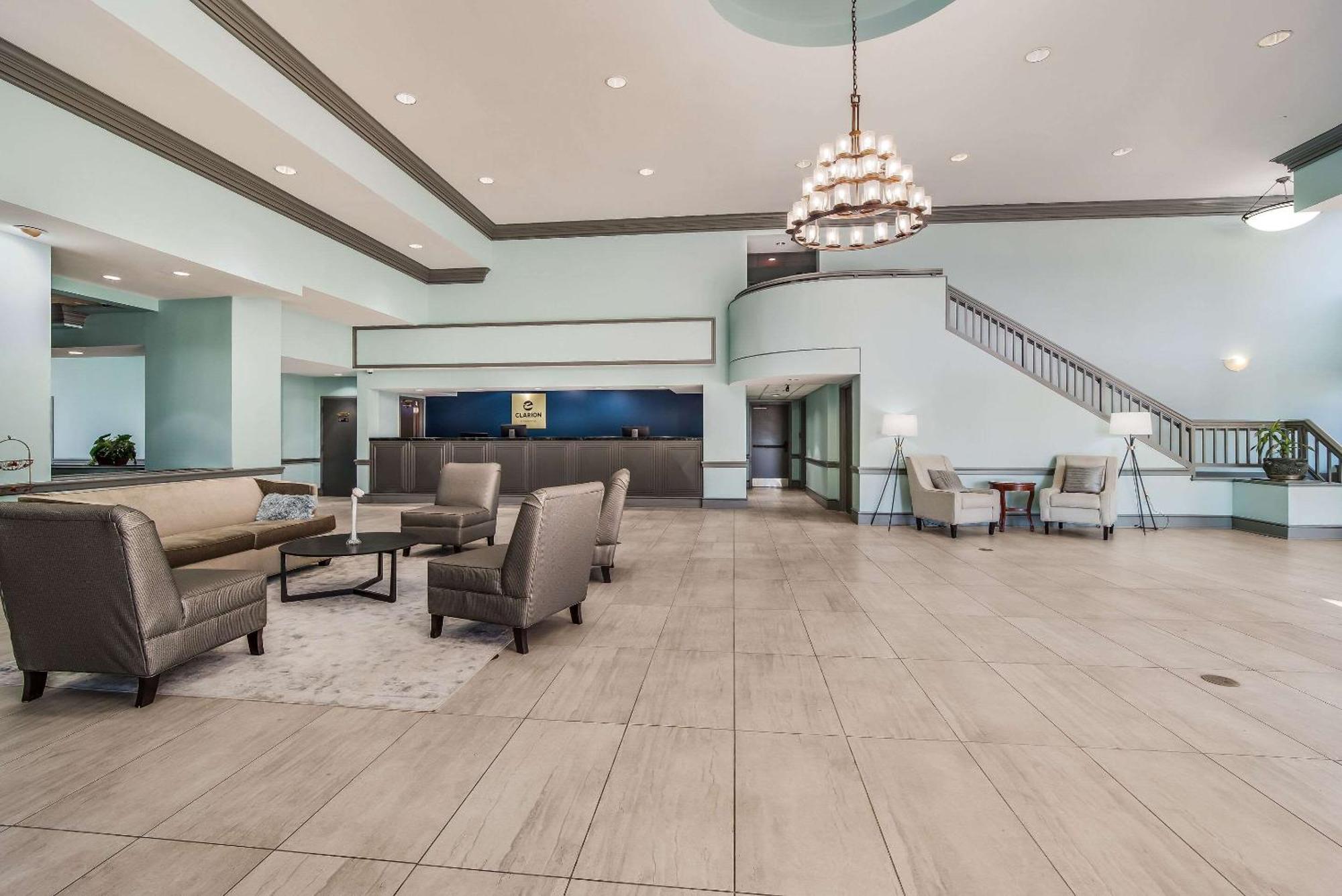 Mainstay Suites Florence Bagian luar foto